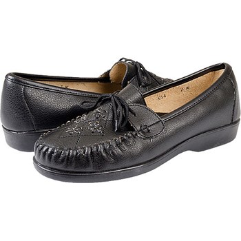 Picture of Ladies Single Lace Tie Shoe